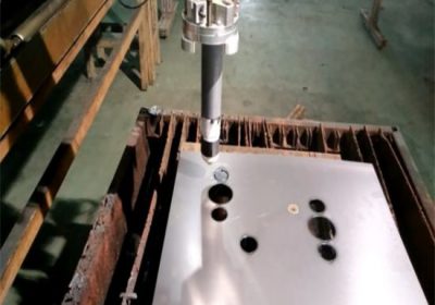 kostnaður árangursríkur 1530 CNC plasma klippa vél með loga skorið